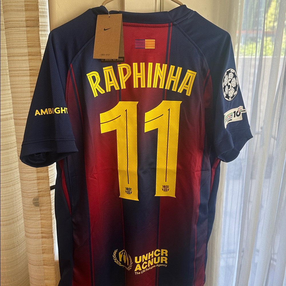 RAPHINHA #11   Barcelona FC   Socccer Jersey Size Fits  Medium
